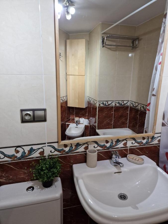 Ferienwohnung Practico Apartamento Con Parking En Aviles. Covadonga Vut- 3478-As Exterior foto